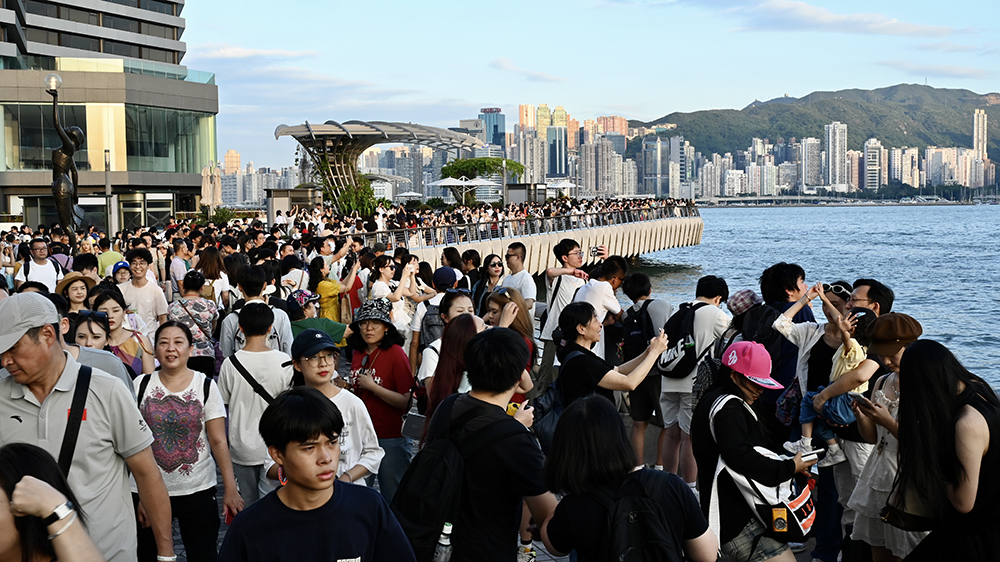 ?康文署呼籲市民慶祝聖誕佳節時保持地方整潔